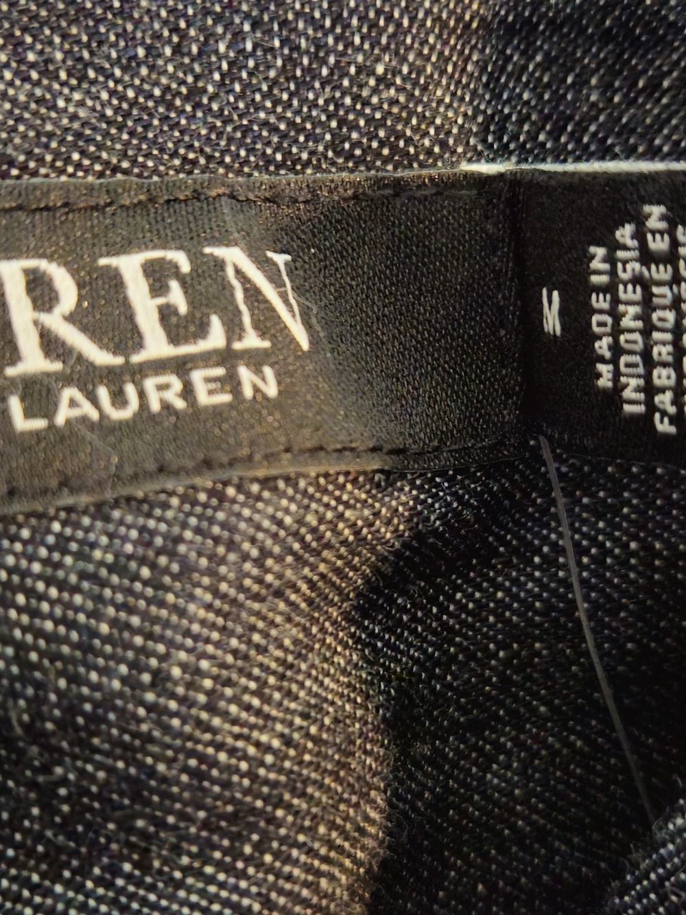 Lauren Ralph Lauren Indigo Denim Button-Front Shirt, NWT, Size Medium - Picture 4 of 4